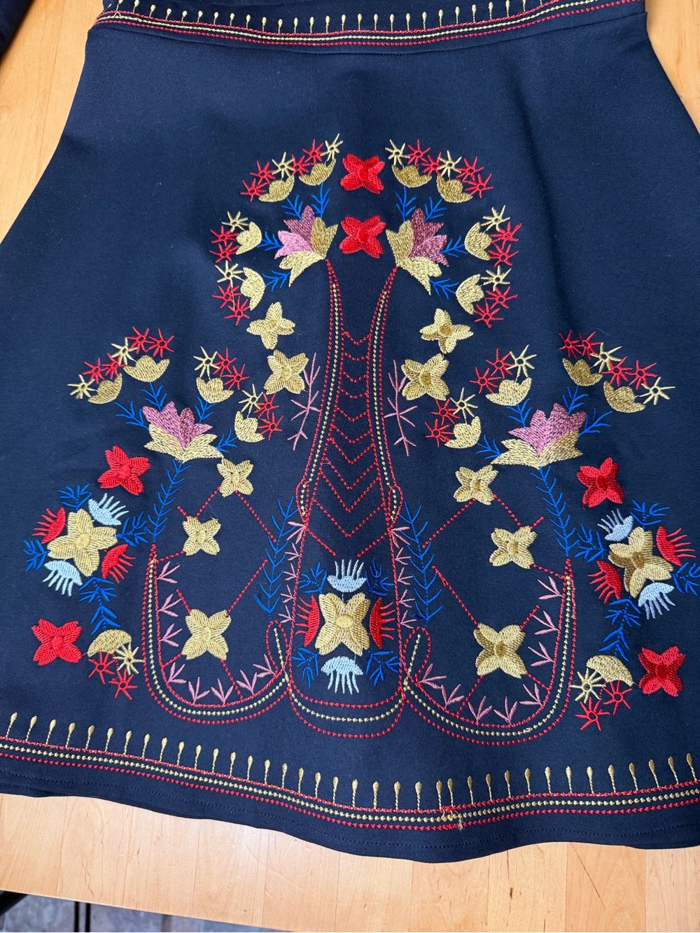Lai Meng Five Cats Black Embroidered Folk Floral Fit and Flare Dress Sz S - Picture 6 of 13